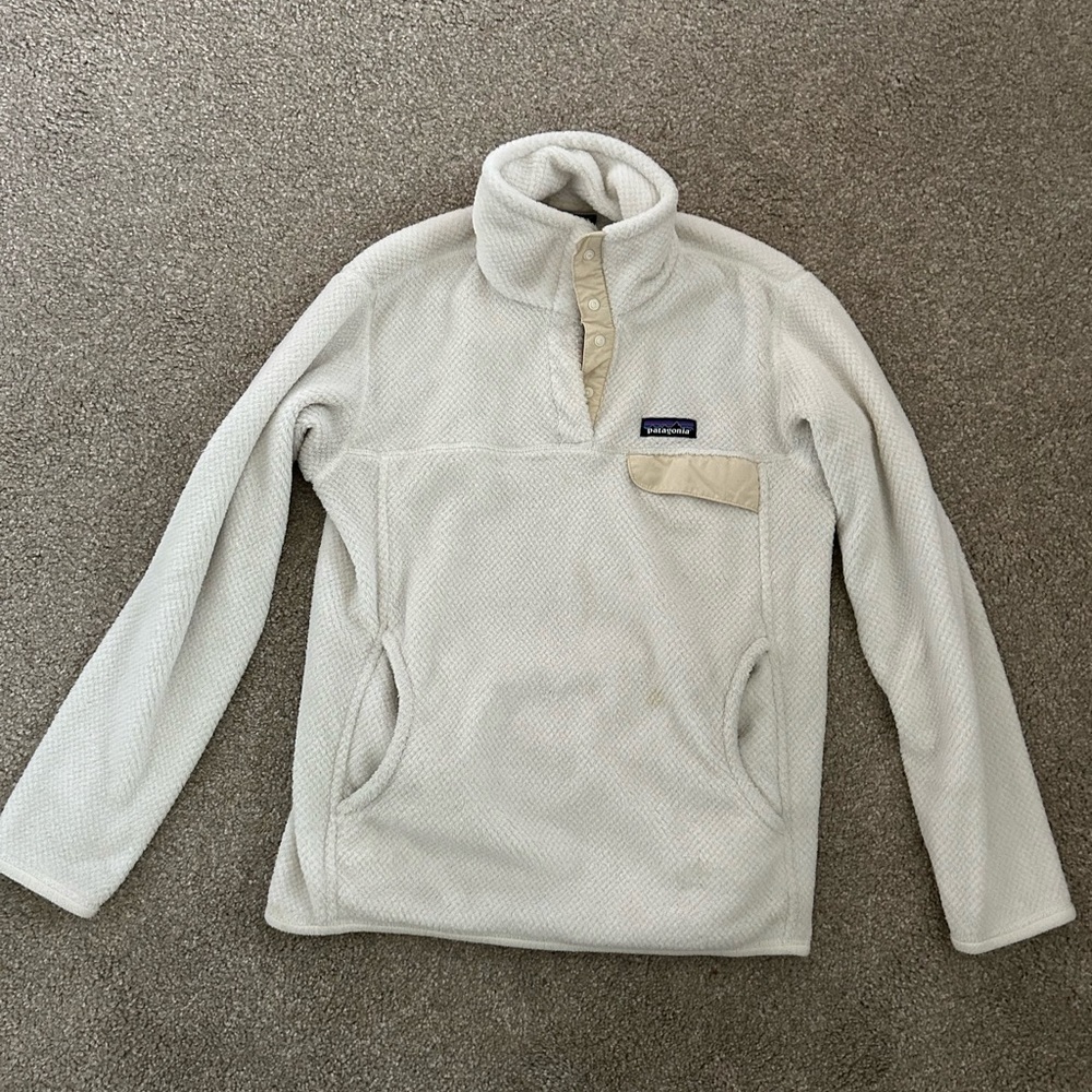 Patagonia white/cream pull over button up.